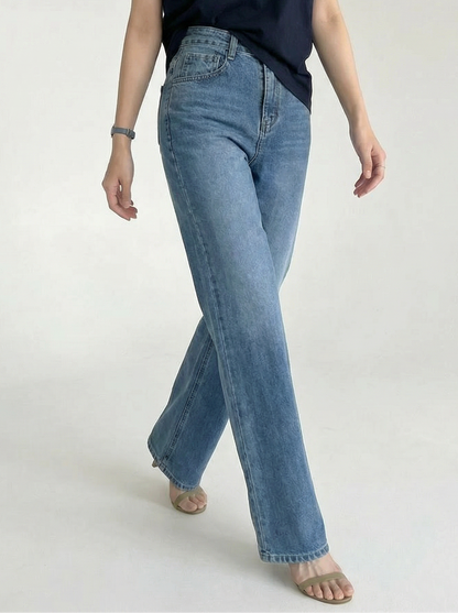 Marta | Vaquero de Corte Recto con Dobladillo Enrollado