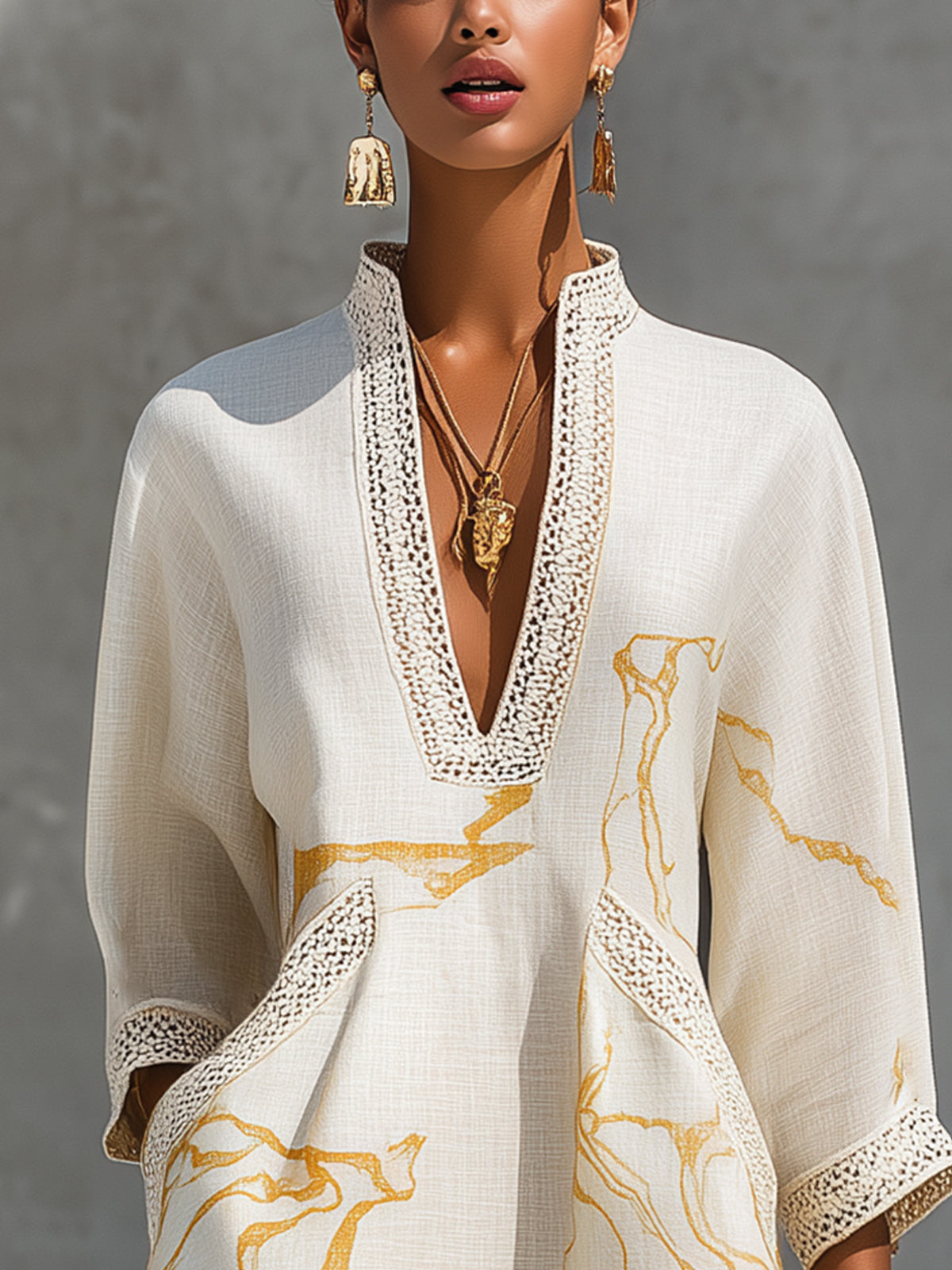 Ana Fernandez Sevilla - Vestido Aliénor corto crochet marfil y dorado, vista trasera