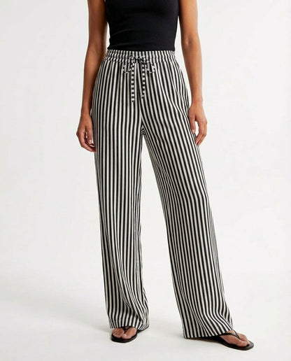 Rebeca | Pantalón de Pierna Ancha con Rayas Verticales