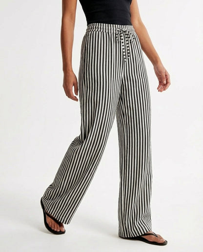Rebeca | Pantalón de Pierna Ancha con Rayas Verticales
