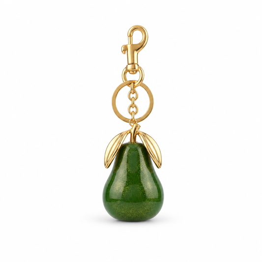 Blanca | Charm pera dorada artesanal
