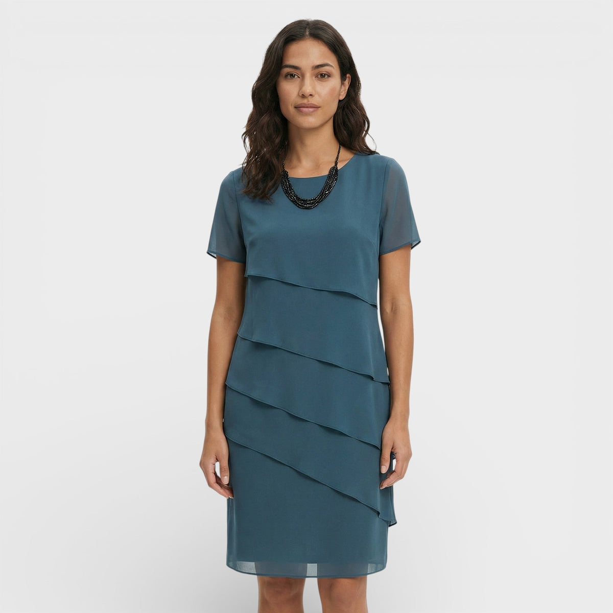 Inmaculada | Vestido Midi con Volantes en Capas
