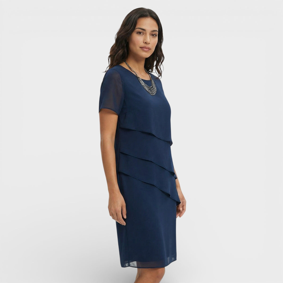 Inmaculada | Vestido Midi con Volantes en Capas