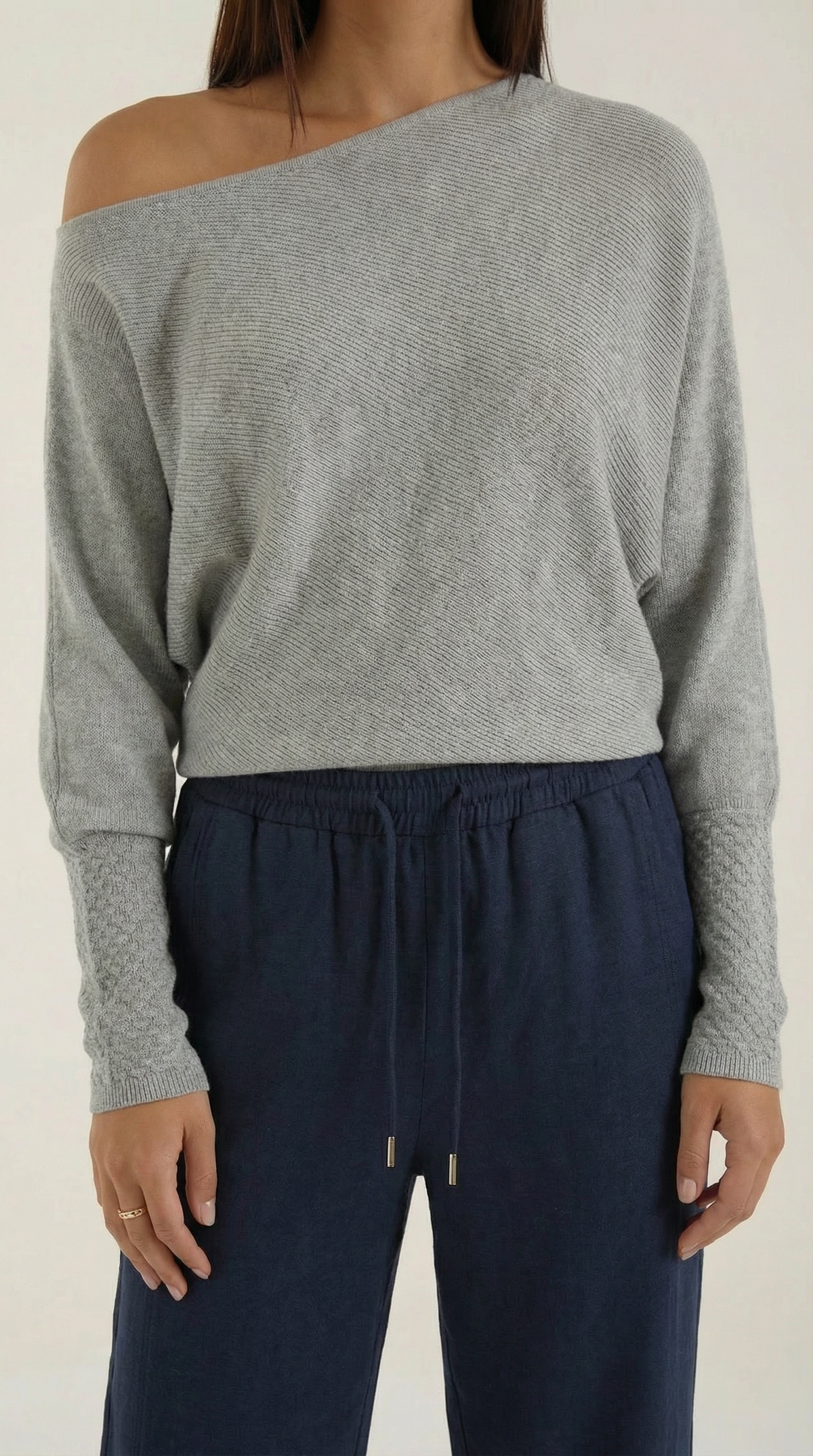 Remedios | Jersey de Punto Off-Shoulder Holgado Manga Larga